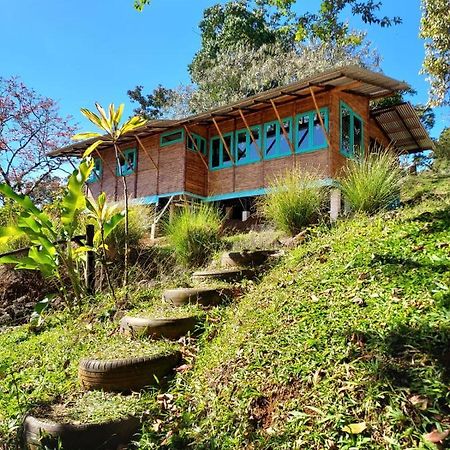 Willa Casa De Bambu Turrialba Zewnętrze zdjęcie