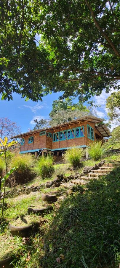Willa Casa De Bambu Turrialba Zewnętrze zdjęcie